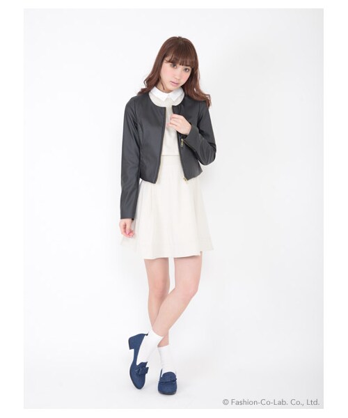 TITTY&CO.（ティティーアンドコー）の「フロントリボンローファー（シューズ・レディース・ホワイト/ブラック/ピンク/インディゴ・S/M/L）」の10枚目の写真