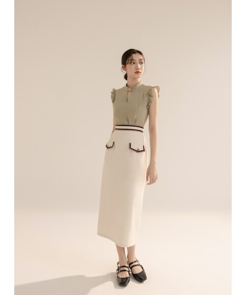 Marjorie（マージョリー）の「讚頌夏天，撞色織帶滾邊蓋袋設計直筒裙（スカート・レディース・米白/藍・XS/S/M/L）」の6枚目の写真