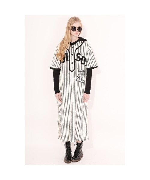 KTZ（ケイティーゼット）の「Poison Embroidered Long Baseball Shirt（トップス・レディース・White & Black・XS）」の6枚目の写真