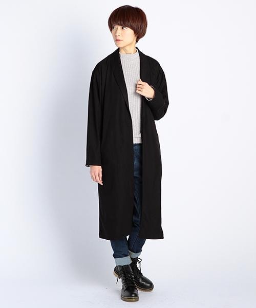 DOUBLE NAME(ダブルネーム)の「ベルト付きロングガウン風コート(ジャケット/アウター・レディース・ブラック/カーキ/グレー・FREE)」の1枚目の写真