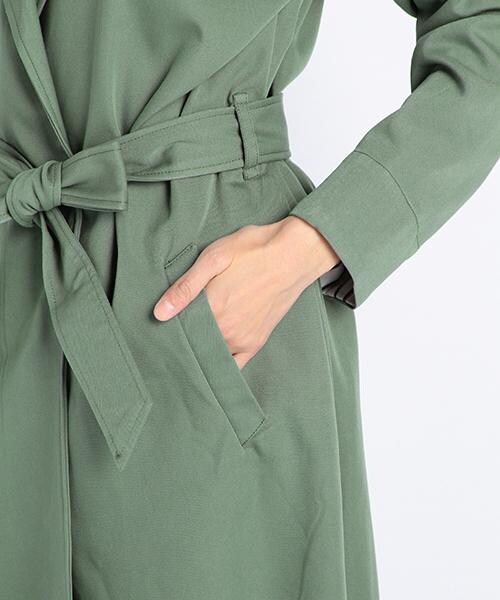 DOUBLE NAME(ダブルネーム)の「ベルト付きロングガウン風コート(ジャケット/アウター・レディース・ブラック/カーキ/グレー・FREE)」の6枚目の写真