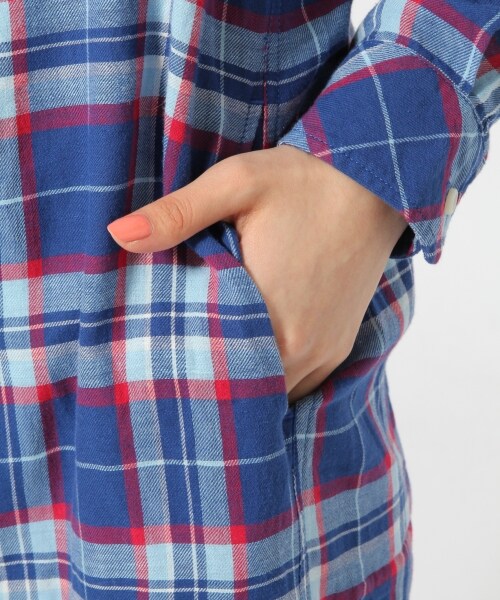 LOWRYS FARM(ローリーズファーム)の「★先行予約アイテム★パジャマチェックシャツワンピースロングスリーブ(ワンピース/ドレス・レディース・オフ/ブルー・M/L)」の9枚目の写真