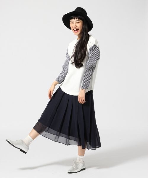 GLOBAL WORK（グローバルワーク）の「シャツスリーブプルオーバー9分袖（トップス・レディース・ホワイト05/グレー12/ネイビー88・Ｍ/Ｌ）」の4枚目の写真