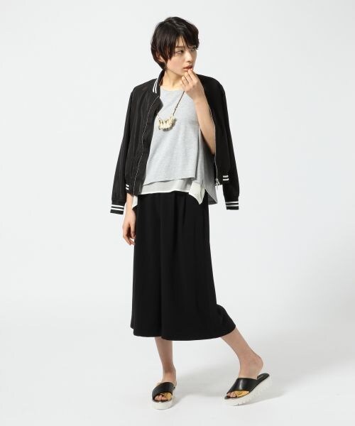 JEANASIS（ジーナシス）の「【先行予約】リバーシブルユルバックカサネノースリーブ（トップス・レディース・オフホワイト×ホワイト/ブラック×ネイビー/グレ×ホワイト・FREE）」の12枚目の写真