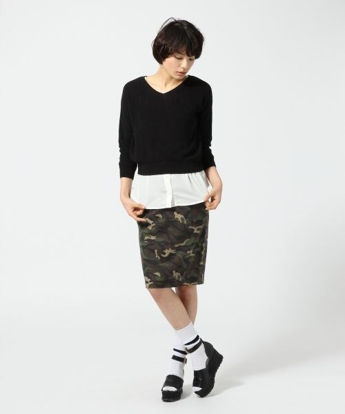 JEANASIS（ジーナシス）の「【先行予約】リベットカットタイトスカート（スカート・レディース・グレー×ホワイト/グリーン系カモフラ/ネイビー・FREE）」の10枚目の写真