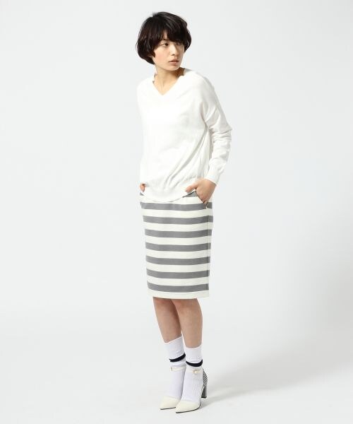 JEANASIS（ジーナシス）の「【先行予約】リベットカットタイトスカート（スカート・レディース・グレー×ホワイト/グリーン系カモフラ/ネイビー・FREE）」の9枚目の写真