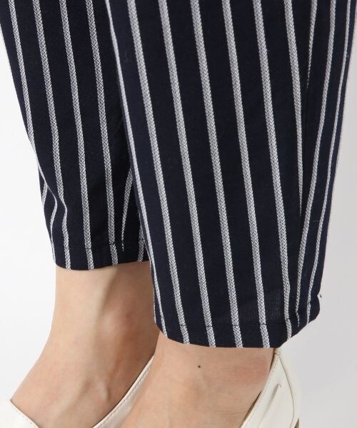 Heather（ヘザー）の「ダブルギャザータックパンツ（パンツ・レディース・ブラック（無地）09/トリコロール35/ベージュ52/ネイビー88・Ｓ/Ｍ）」の11枚目の写真