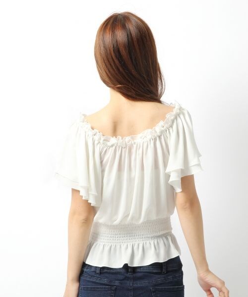 Heather（ヘザー）の「【通常販売スタート】シフォンオフショルブラウス（トップス・レディース・ホワイト/ギンガムチェック（モノトーン）/ギンガムチェック（レッド）/ライトイエロー/ネイビー・FREE）」の7枚目の写真