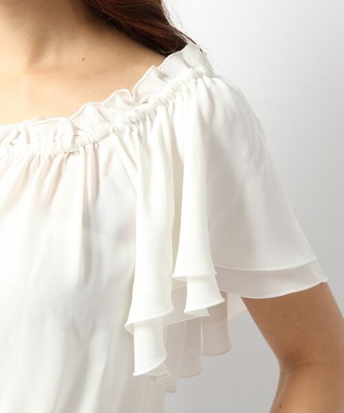 Heather（ヘザー）の「【通常販売スタート】シフォンオフショルブラウス（トップス・レディース・ホワイト/ギンガムチェック（モノトーン）/ギンガムチェック（レッド）/ライトイエロー/ネイビー・FREE）」の9枚目の写真