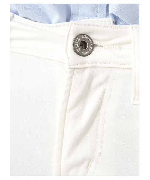 earth music&ecology（アースミュージックアンドエコロジー）の「【スキスキスキニー】カラースキニーパンツ（パンツ・レディース・オフホワイト/グレー/ブラック/ベージュ/ライトイエロー/ミント/カーキ/ターコイズブルー/ネイビー/ダークブル・XS/S/M/L）」の4枚目の写真