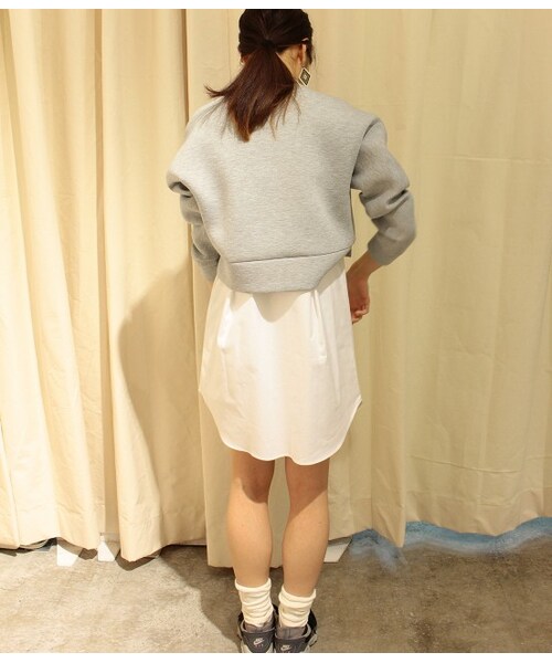 ADAM ET ROPE'（アダムエロペ）の「【先行予約】スウェットコンビシャツワンピース 15SS【春の新作】（ワンピース/ドレス・レディース・ブラック/グレー/ネイビー・38）」の6枚目の写真