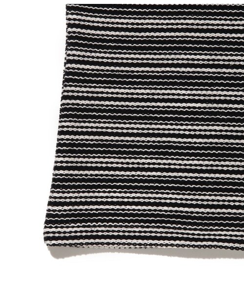 Maison Kitsune（メゾンキツネ）の「【先行予約】DRESS PRINT IDEAL（ワンピース/ドレス・レディース・ブラック/ピンク・S）」の7枚目の写真