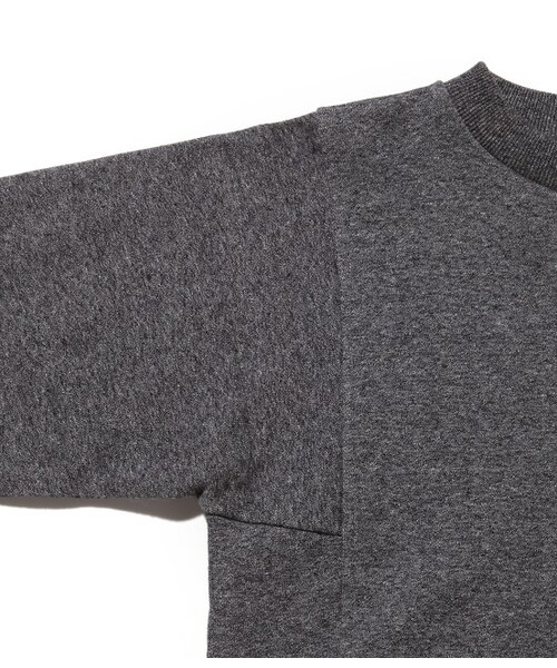 Maison Kitsune（メゾンキツネ）の「【先行予約】SQUARE SWEAT（Ｔシャツ/カットソー・レディース・グレー/ホワイト系・S）」の6枚目の写真