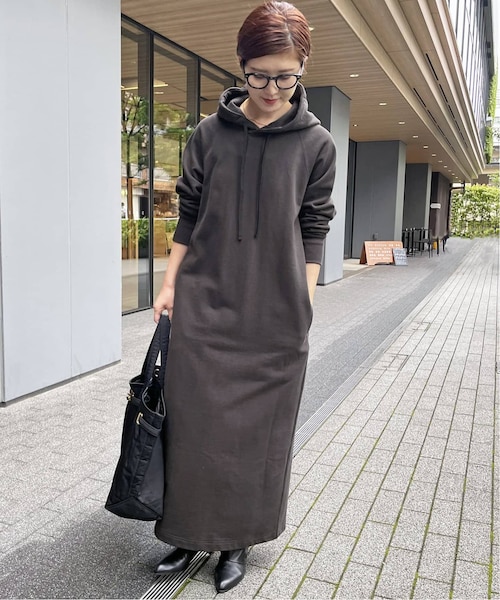 Spick and Span♡ヘビー裏毛ロングワンピース♡パーカスピックアンドス Spick & Span（スピックアンドスパン）の「≪予約≫ヘビー裏毛ロング