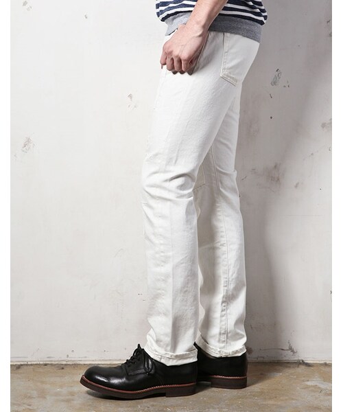 MR.OLIVE(ミスターオリーブ)の「MR.OLIVE SUPIMA WHITE SALVAGE DENIM / POUCH WORK REMAKE TAPERED SLIM JEANS(パンツ・メンズ・ホワイト・29in/30in/31in/32in)」の4枚目の写真