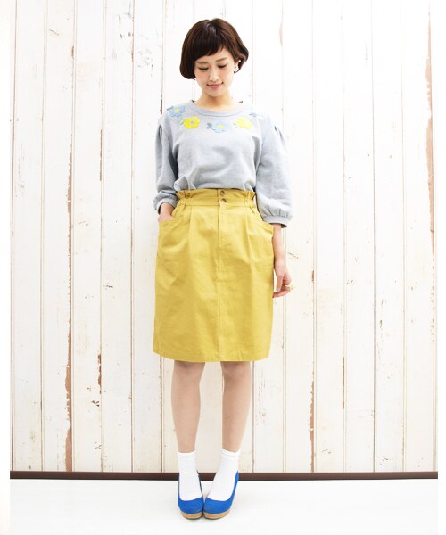 Hamble by Par Avion（ハンブルバイパラビオン）の「ツイルタックスカート（スカート・レディース・ベージュ/イエロー/ブルー/オフホワイト・ワンサイズ）」の11枚目の写真