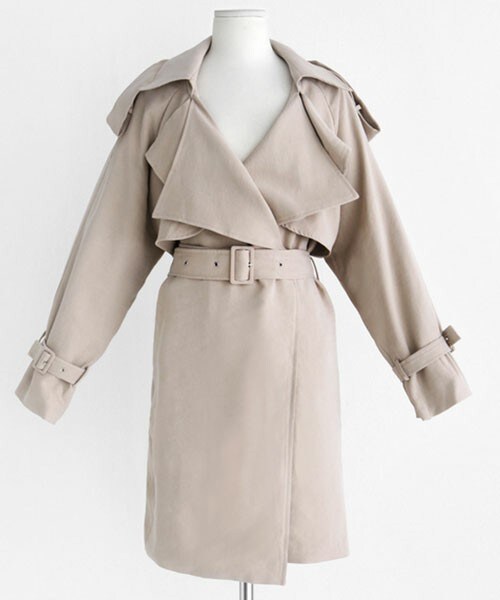 DHOLIC（ディーホリック）の「ダブルラペルハーフトレンチコート（トレンチコート・レディース・レモン/ホワイトアイボリー/ピンクベージュ/ネイビー・free/ｆree）」の3枚目の写真