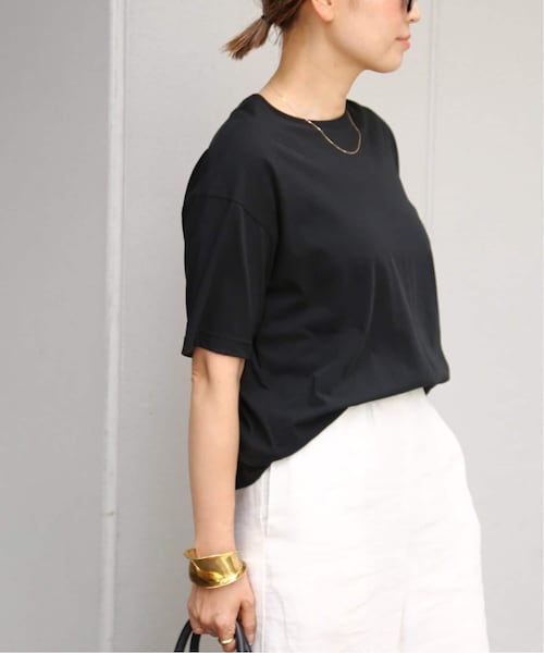 Deuxieme Classe（ドゥーズィエムクラス）の「追加 Chicness Tシャツ