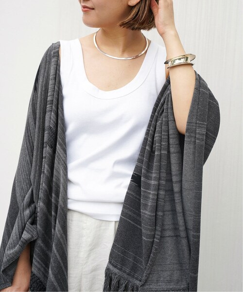 新品 Deuxieme Classe ドゥーズィエムクラス motif ポンチョ DEUXIEME CLASSE - 新品未使用 Deuxieme Classe motif ポンチョ