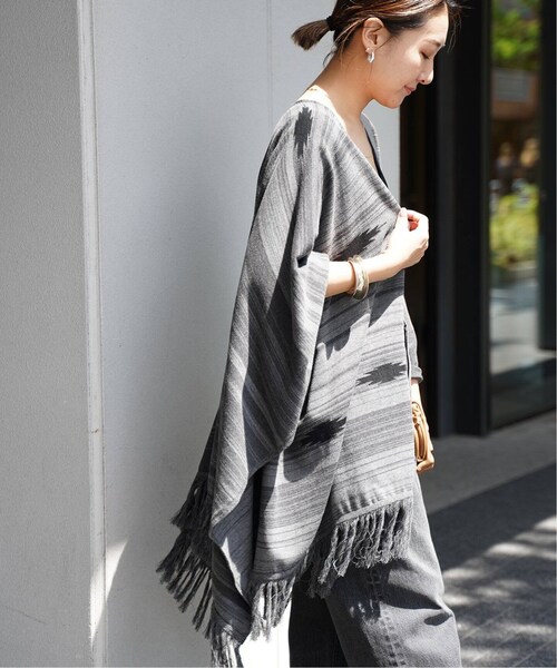 新品 Deuxieme Classe ドゥーズィエムクラス motif ポンチョ Deuxieme Classe（ドゥーズィエムクラス）の「motif ポンチョ
