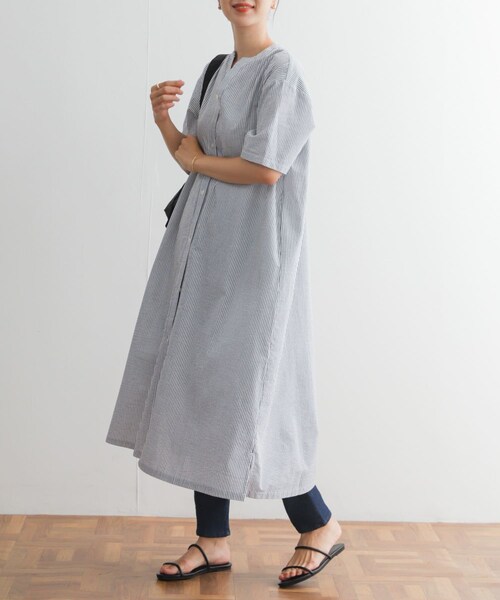 URBAN RESEARCH DOORS（アーバンリサーチドアーズ）の「ストライプ5分袖シャツワンピース（ワンピース/ドレス・レディース・BEIGE/BLACK/BLUE・M）」の9枚目の写真