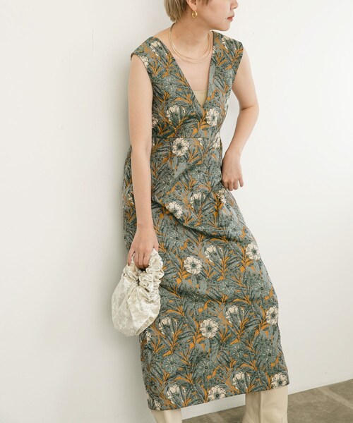 KBF（ケイビーエフ）の「『WEB/一部店舗限定』ジャガードIラインワンピース（ワンピース/ドレス・レディース・UMBER/BROWN・one）」の20枚目の写真