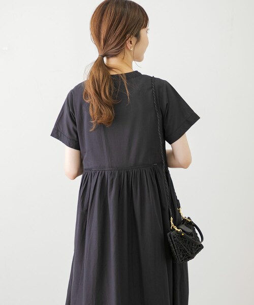 URBAN RESEARCH Sonny Label（アーバンリサーチサニーレーベル）の「エアリーコットンエンブロイダリーワンピース（ワンピース/ドレス・レディース・スミレ/ブラック/ピスタチオ・FREE）」の6枚目の写真