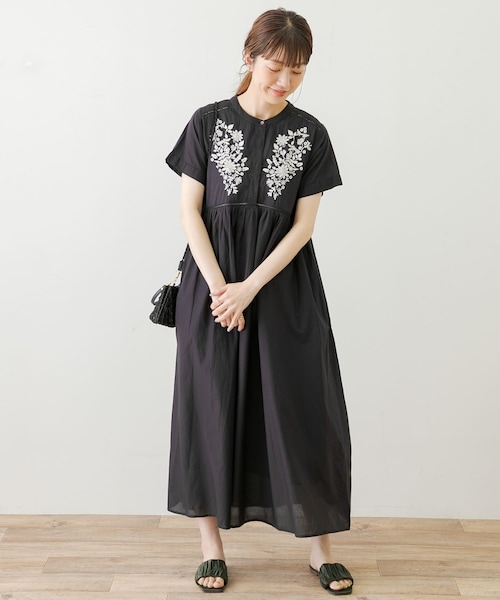 URBAN RESEARCH Sonny Label（アーバンリサーチサニーレーベル）の「エアリーコットンエンブロイダリーワンピース（ワンピース/ドレス・レディース・スミレ/ブラック/ピスタチオ・FREE）」の8枚目の写真