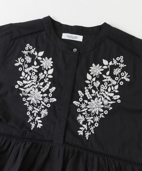 URBAN RESEARCH Sonny Label（アーバンリサーチサニーレーベル）の「エアリーコットンエンブロイダリーワンピース（ワンピース/ドレス・レディース・スミレ/ブラック/ピスタチオ・FREE）」の13枚目の写真