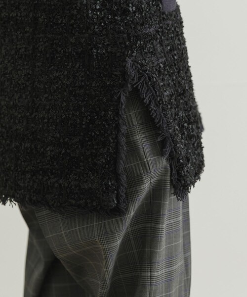 URBAN RESEARCH(アーバンリサーチ)の「ツイードニットベスト(トップス・レディース・BLACK/IVORY・FREE)」の4枚目の写真