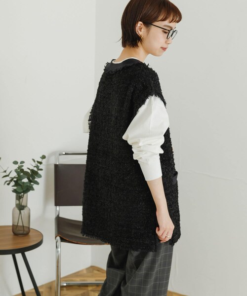 URBAN RESEARCH(アーバンリサーチ)の「ツイードニットベスト(トップス・レディース・BLACK/IVORY・FREE)」の10枚目の写真