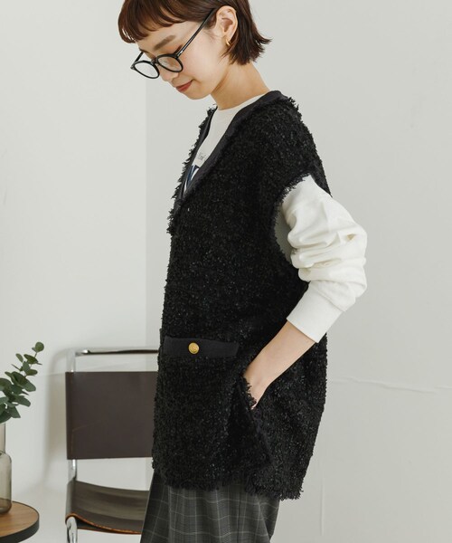 URBAN RESEARCH(アーバンリサーチ)の「ツイードニットベスト(トップス・レディース・BLACK/IVORY・FREE)」の9枚目の写真