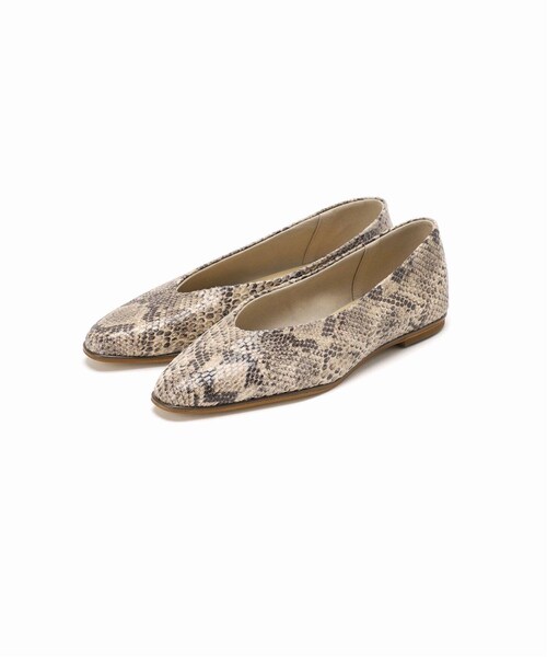 LE TALON（ルタロン）の「《予約》レザーUカットフラット（）」 - WEAR