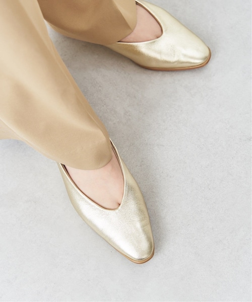 LE TALON（ルタロン）の「《予約》レザーUカットフラット