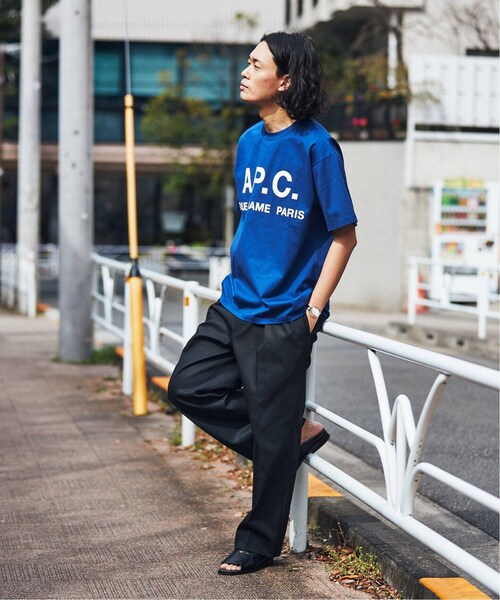EDIFICE(エディフィス)の「《追加予約》【A.P.C. / アーペーセー】別注 オーバーサイズ ロゴプリント Tシャツ(その他・ブラック/S/M/L/XL)」の15枚目の写真