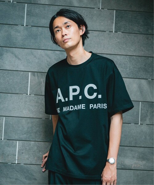 EDIFICE(エディフィス)の「《追加予約》【A.P.C. / アーペーセー】別注 オーバーサイズ ロゴプリント Tシャツ(その他・ブラック/S/M/L/XL)」の17枚目の写真