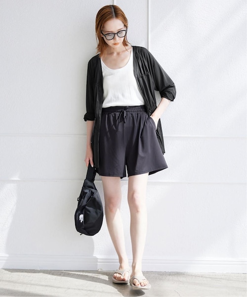 SLOBE IENA(スローブイエナ)の「ギャザーラッシュガード(その他・ブラック/フリー)」の3枚目の写真