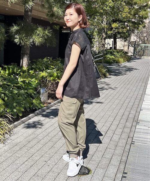 Spick & Span（スピックアンドスパン）の「≪追加≫ケミカルレーススタンドカラーブラウス（その他・ブラック/フリー）」の5枚目の写真