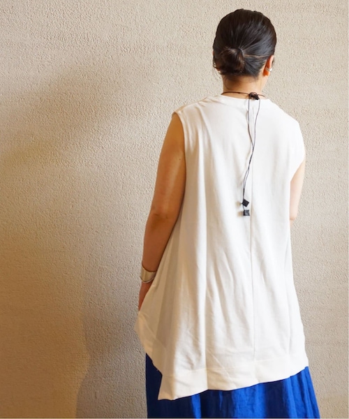 JOURNAL STANDARD LUXE（ジャーナルスタンダード　ラックス）の「ヴィンテージジャージー ヘムタンクトップ（その他・ブラック/フリー）」の7枚目の写真