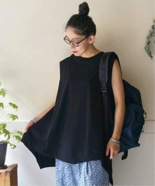 JOURNAL STANDARD LUXE（ジャーナルスタンダード　ラックス）の「ヴィンテージジャージー ヘムタンクトップ（その他・ブラック/フリー）」の4枚目の写真