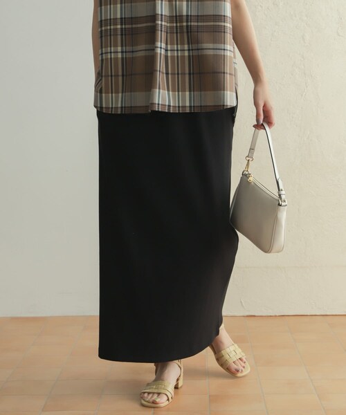 URBAN RESEARCH DOORS（アーバンリサーチドアーズ）の「UR GREEN リブカットストレートスカート（スカート・レディース・BLACK/IVORY・M）」の10枚目の写真