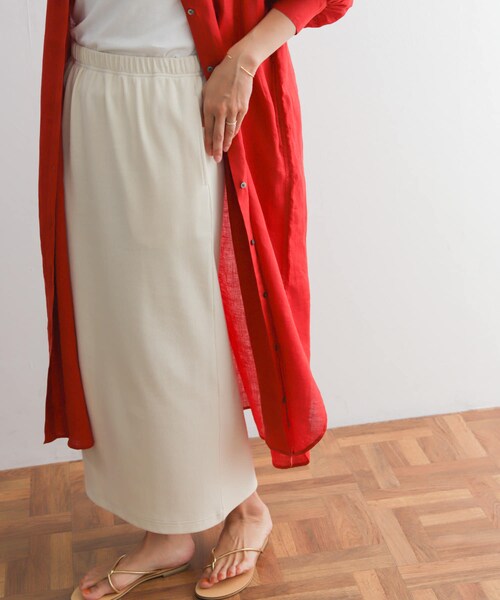 URBAN RESEARCH DOORS（アーバンリサーチドアーズ）の「UR GREEN リブカットストレートスカート（スカート・レディース・BLACK/IVORY・M）」の21枚目の写真