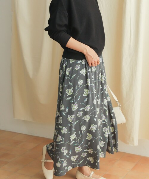 URBAN RESEARCH DOORS（アーバンリサーチドアーズ）の「レーヨン花柄