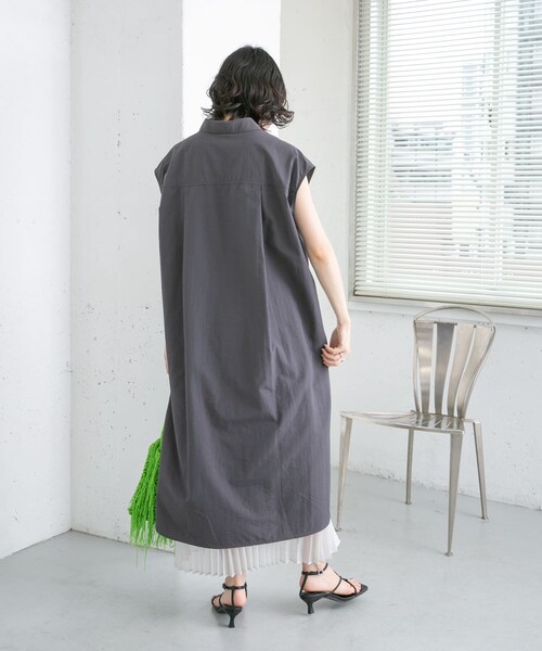 KBF(ケイビーエフ)の「グリッタープリーツスカート(スカート・レディース・OFF/BLACK/GRAY・one)」の10枚目の写真