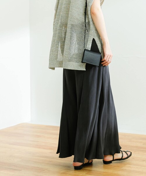 URBAN RESEARCH（アーバンリサーチ）の「キュプラフィブリルフレアスカート（スカート・レディース・CHARCOAL/BEIGE・FREE）」の5枚目の写真