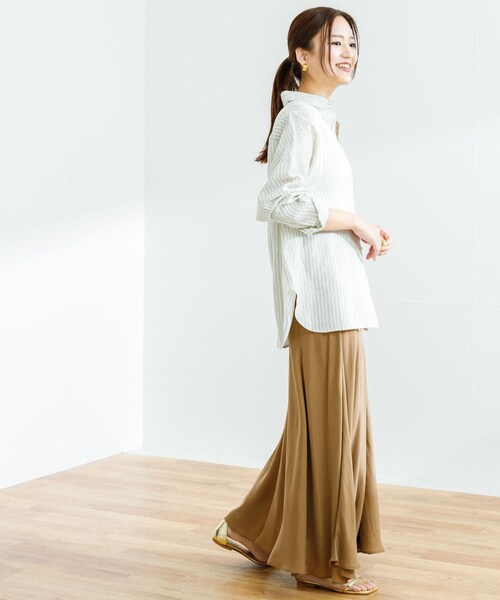 URBAN RESEARCH（アーバンリサーチ）の「キュプラフィブリルフレアスカート（スカート・レディース・CHARCOAL/BEIGE・FREE）」の20枚目の写真