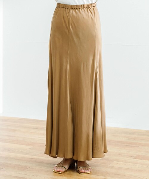 URBAN RESEARCH（アーバンリサーチ）の「キュプラフィブリルフレアスカート（スカート・レディース・CHARCOAL/BEIGE・FREE）」の22枚目の写真