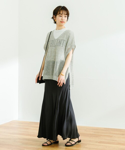 URBAN RESEARCH（アーバンリサーチ）の「キュプラフィブリルフレアスカート（スカート・レディース・CHARCOAL/BEIGE・FREE）」の7枚目の写真