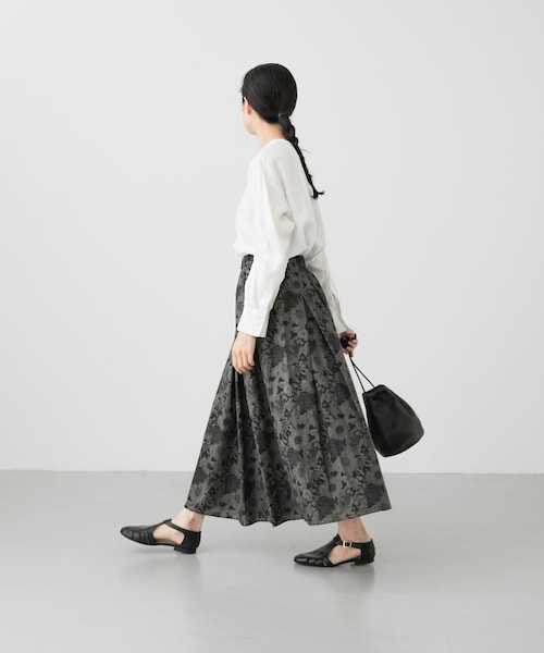 新品タグ付! かぐれ　リバティプリントスカート Dunclare かぐれ（カグレ）の「リバティプリントスカート（）」 - WEAR