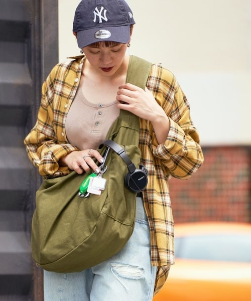 FREAK'S STORE（フリークスストア）の「キャンバス ニュースペーパー